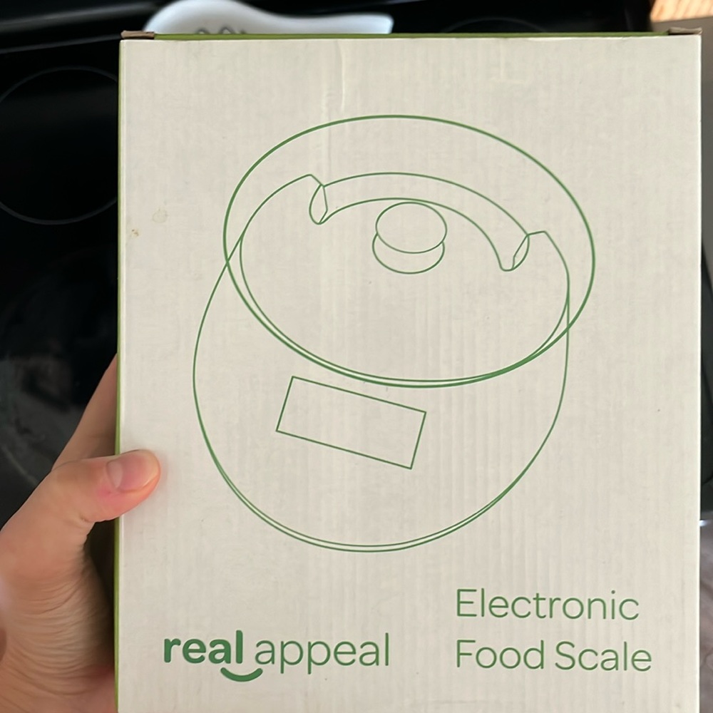 NEW NEVER USED FOOD SCALE